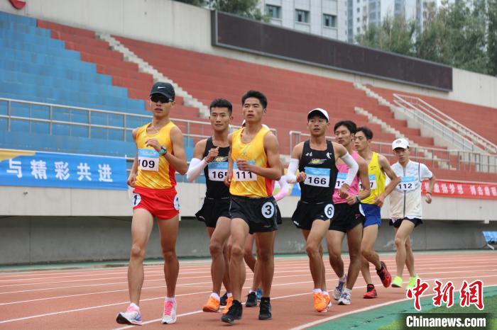 西宁·兰州·洛阳三地青少年田径挑战赛鸣枪开赛