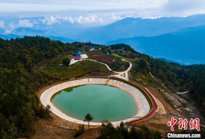 （乡村行·看振兴）湖北秭归：“困牛塘”蝶变乡村“振兴堰”