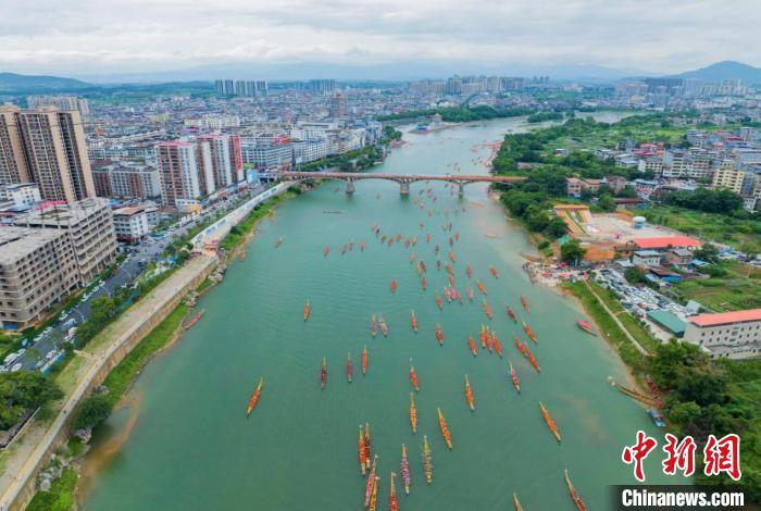 “龙舟之乡”湖南道县擦亮道州龙船国家级非遗品牌