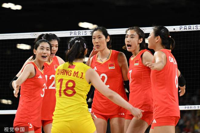 中国女排3-0法国女排 小组赛两连胜提前出线