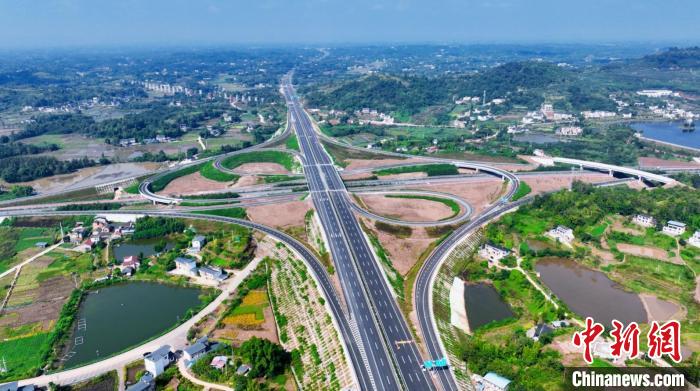 铜梁至安岳高速公路重庆段正式通车