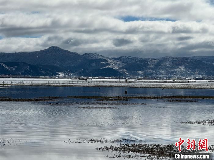 丽香铁路开通 “云岭天路”让香格里拉冬季游“淡季不淡”