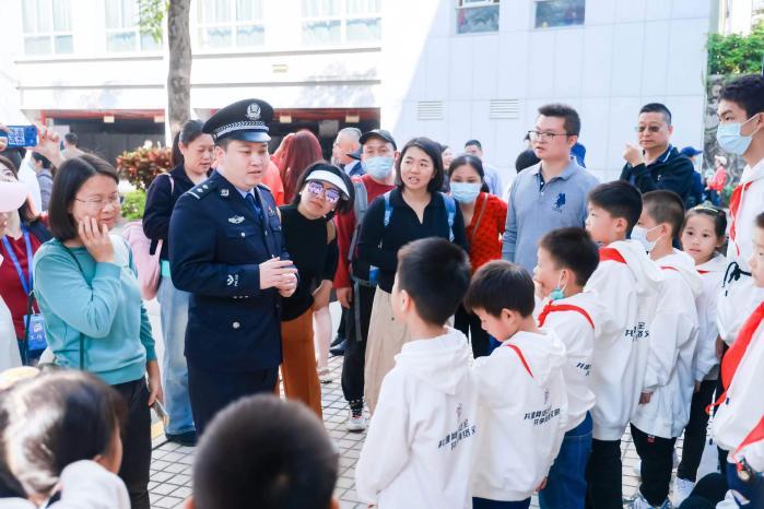 警企携手 平安共建，中国平安助力第十六届深圳警营开放日活动