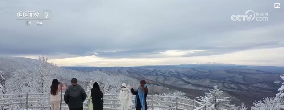 “冷”冰雪盘活“热”经济 “冰雪经济”上扬打开城市发展新窗口