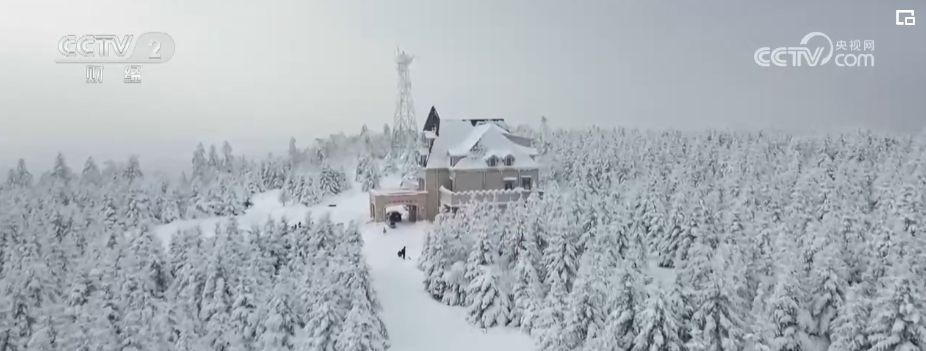 “冷”冰雪盘活“热”经济 “冰雪经济”上扬打开城市发展新窗口